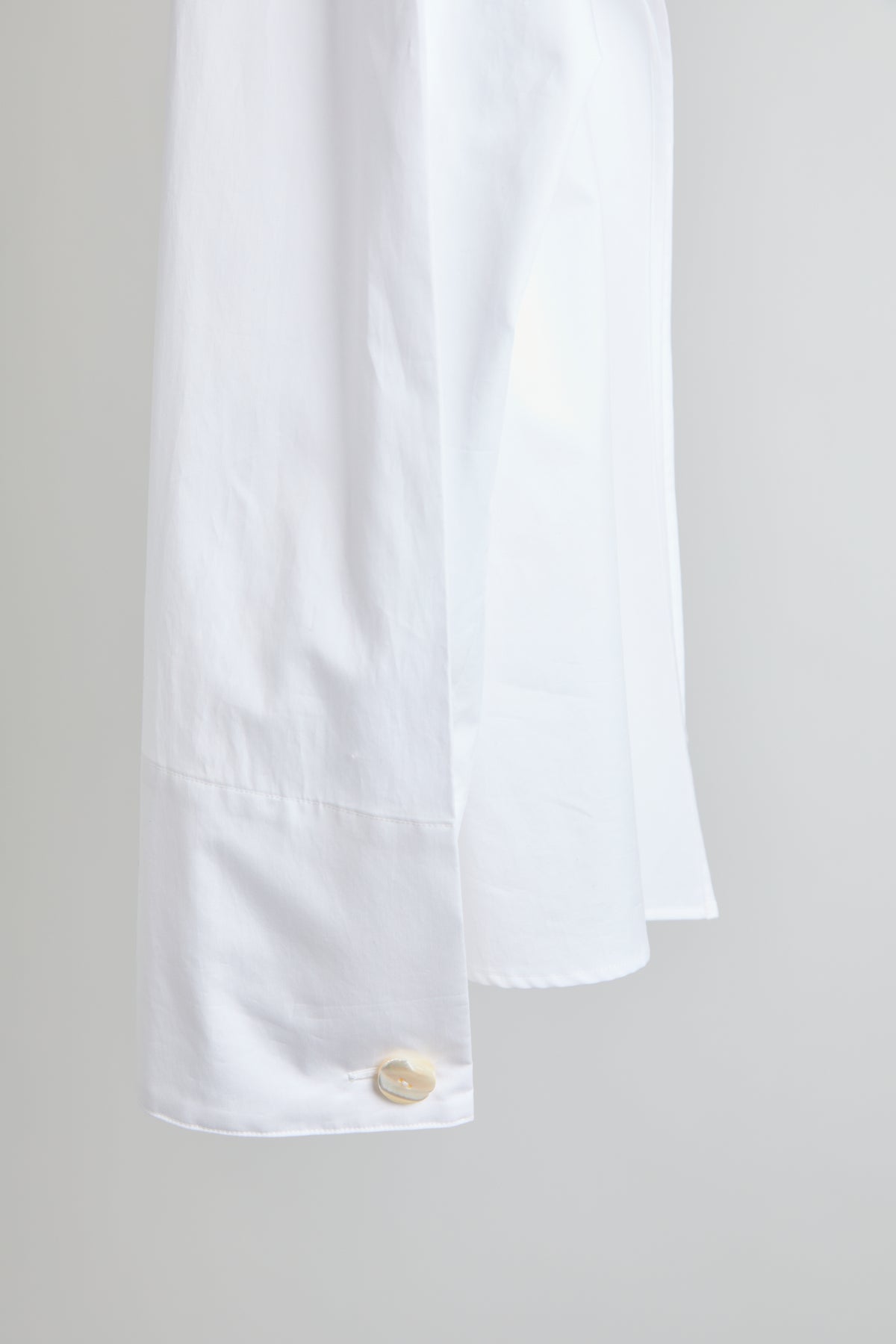Unfixed Collar Shirt