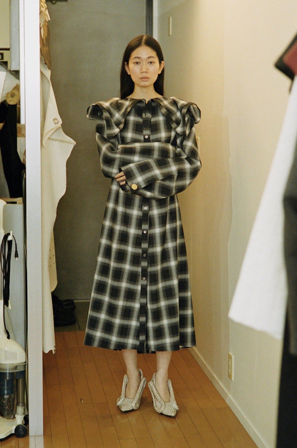 Unfixed Collar Dress (Black)