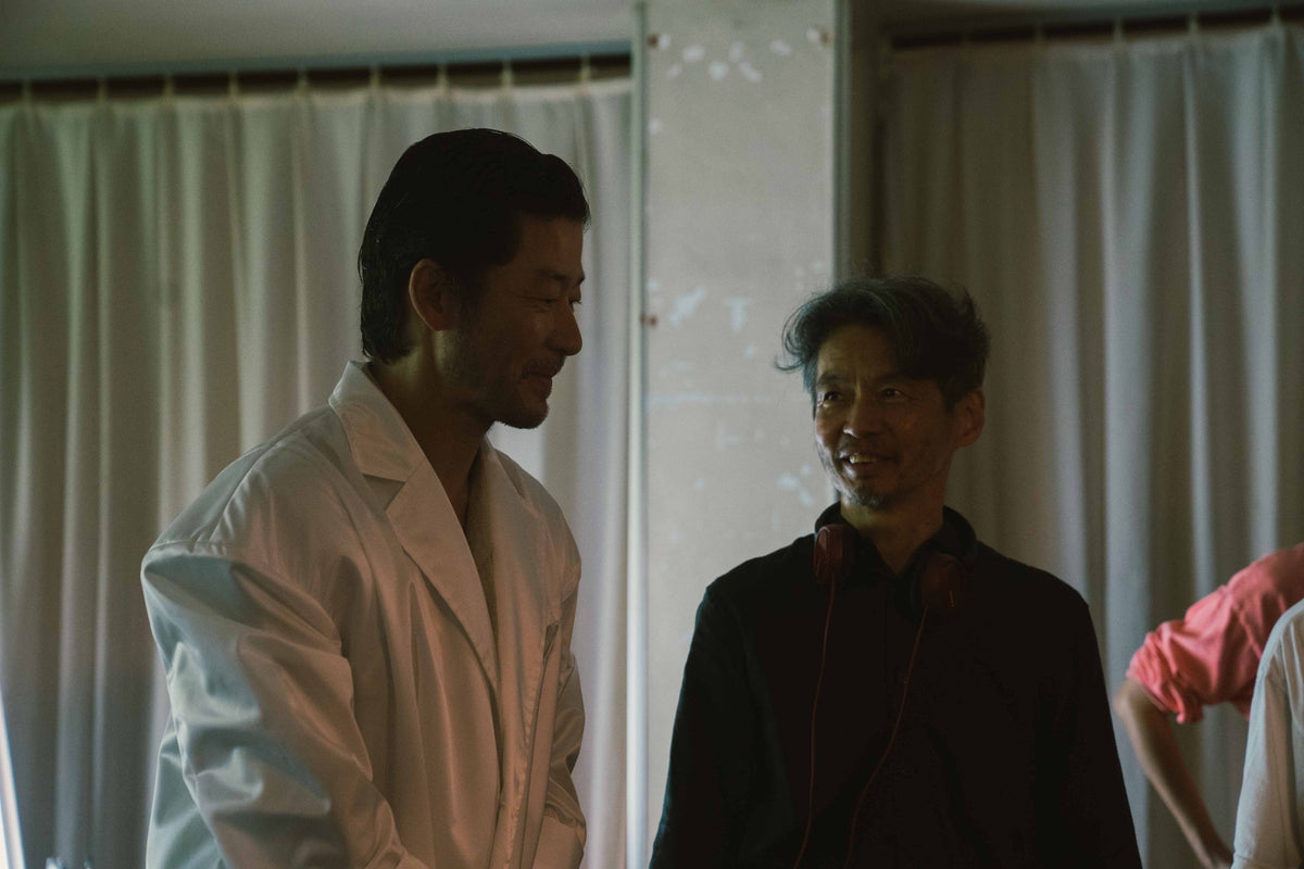 2024 年公開映画「箱男」の一部衣装をデザイン