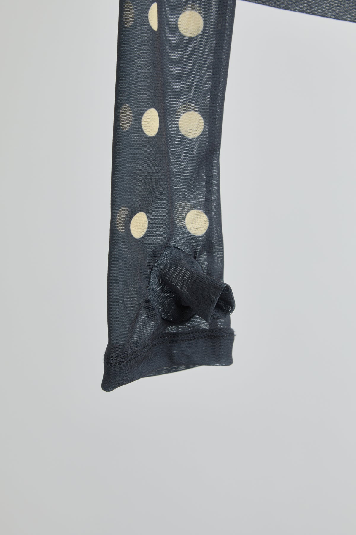 Mesh Top (Small / with Thumbhole)