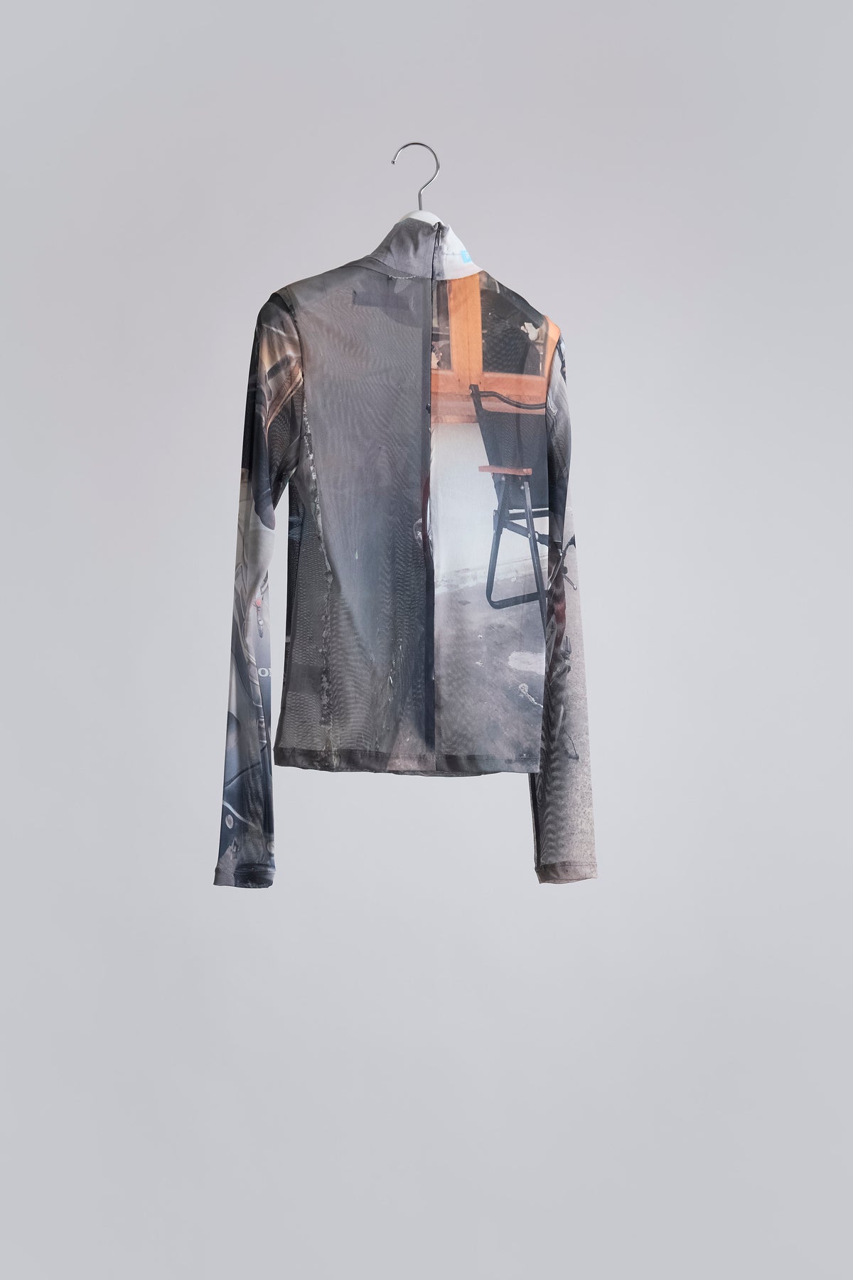 Graphic Mesh Top A (SPRING2025)