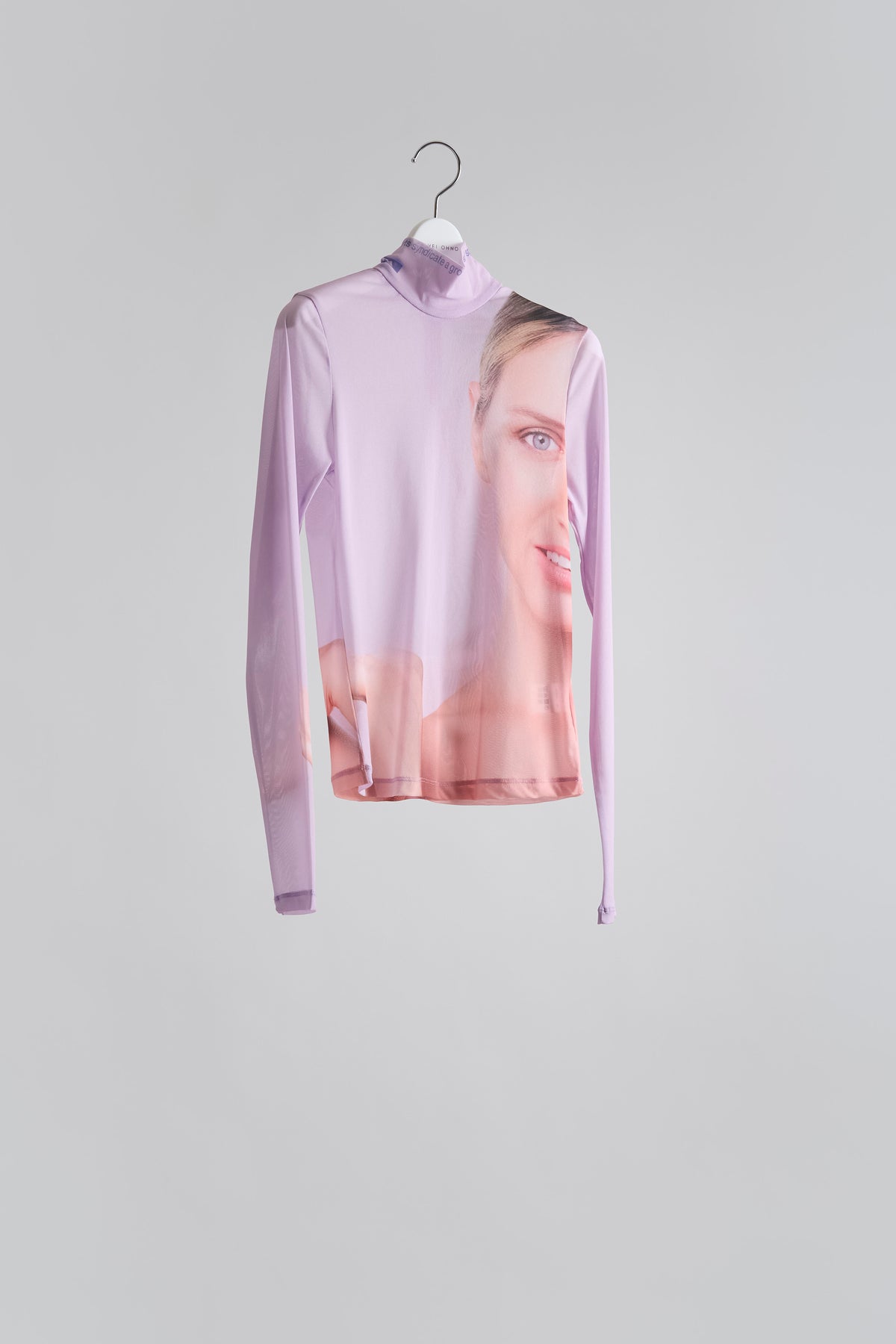 Graphic Mesh Top A (SPRING2025)