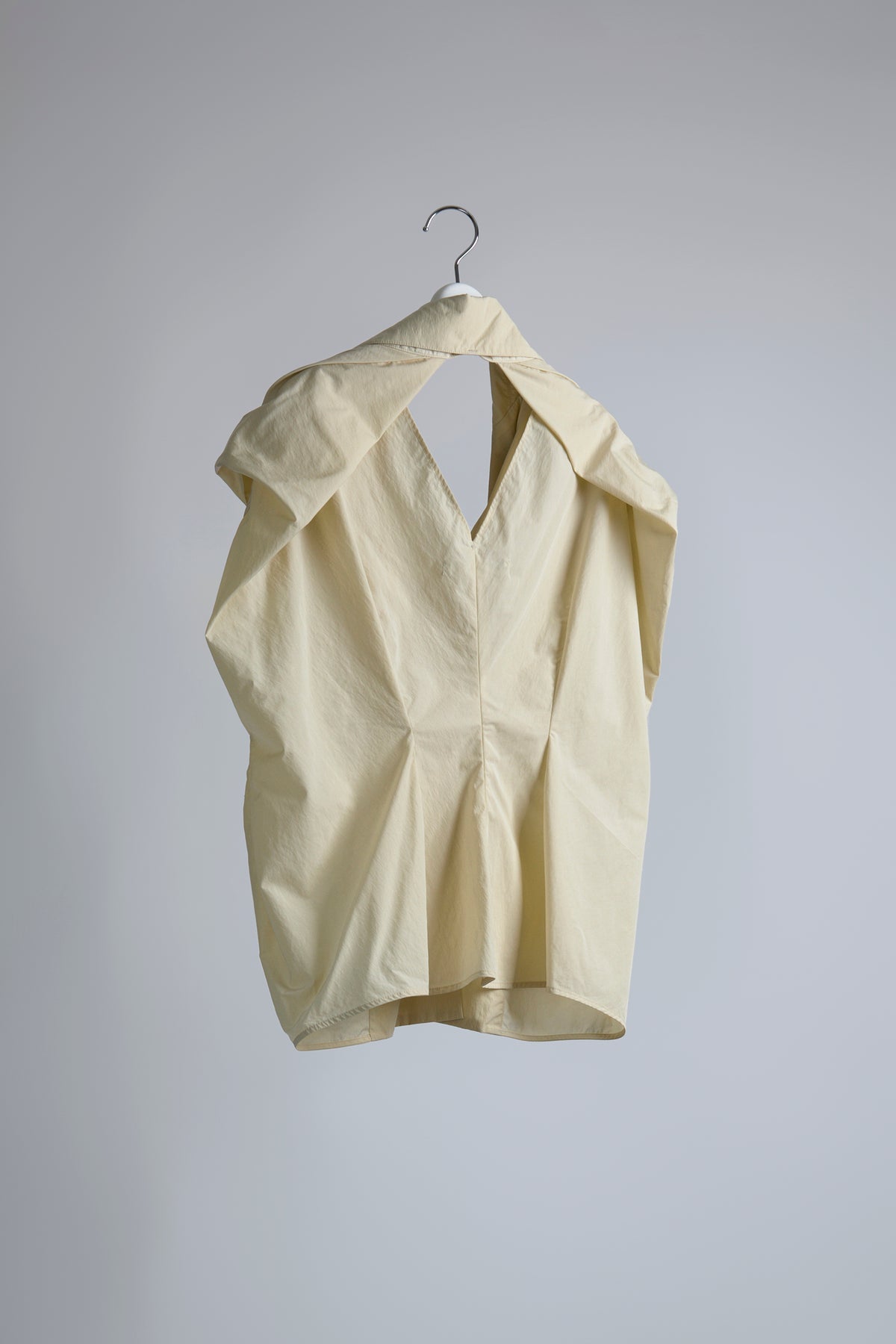 "Observer" Nylon Sleeveless Jacket