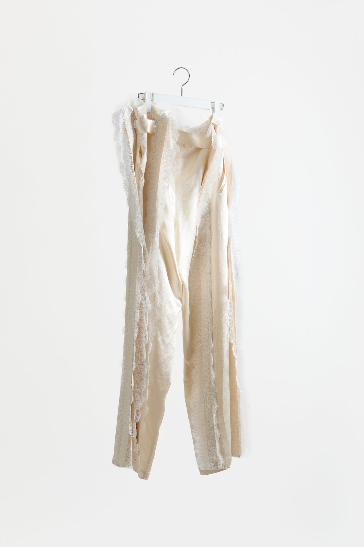 Lace Trimed Frame Trousers