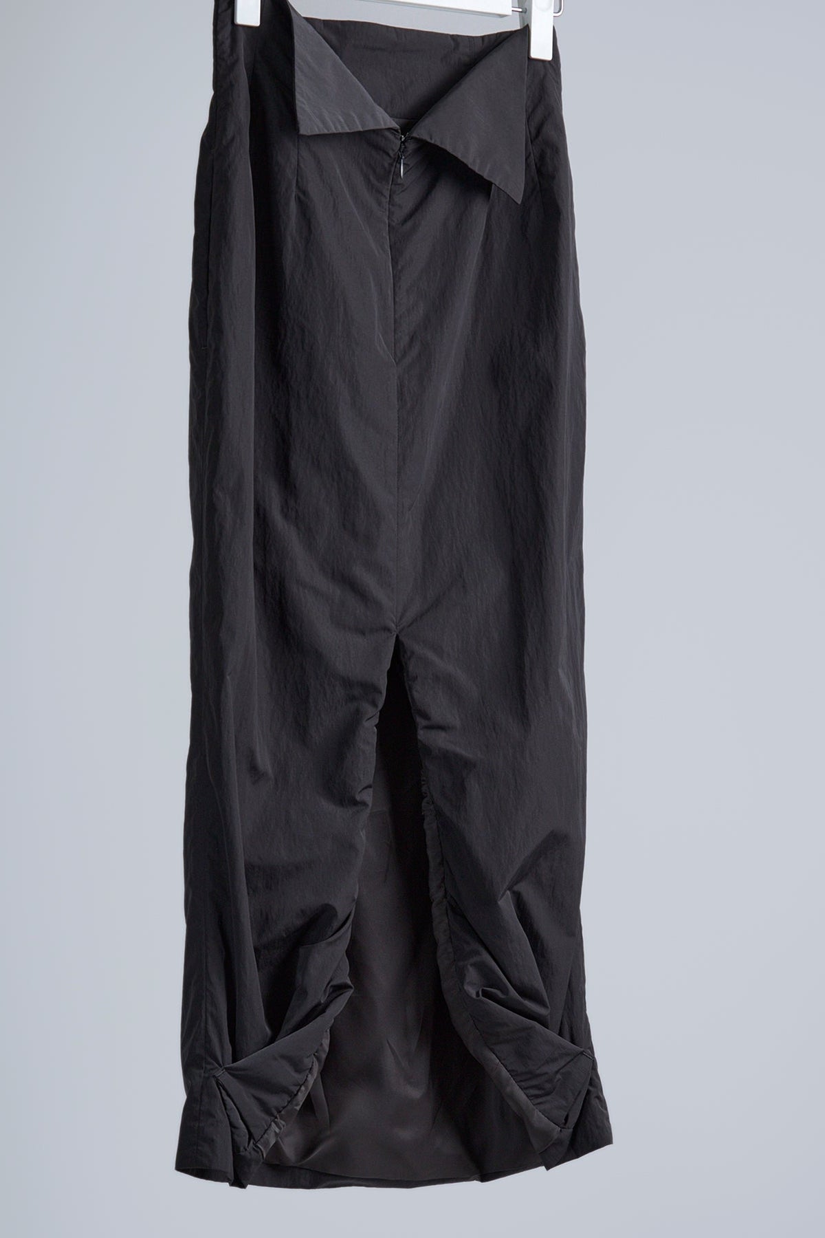 Twisted Slit Skirt