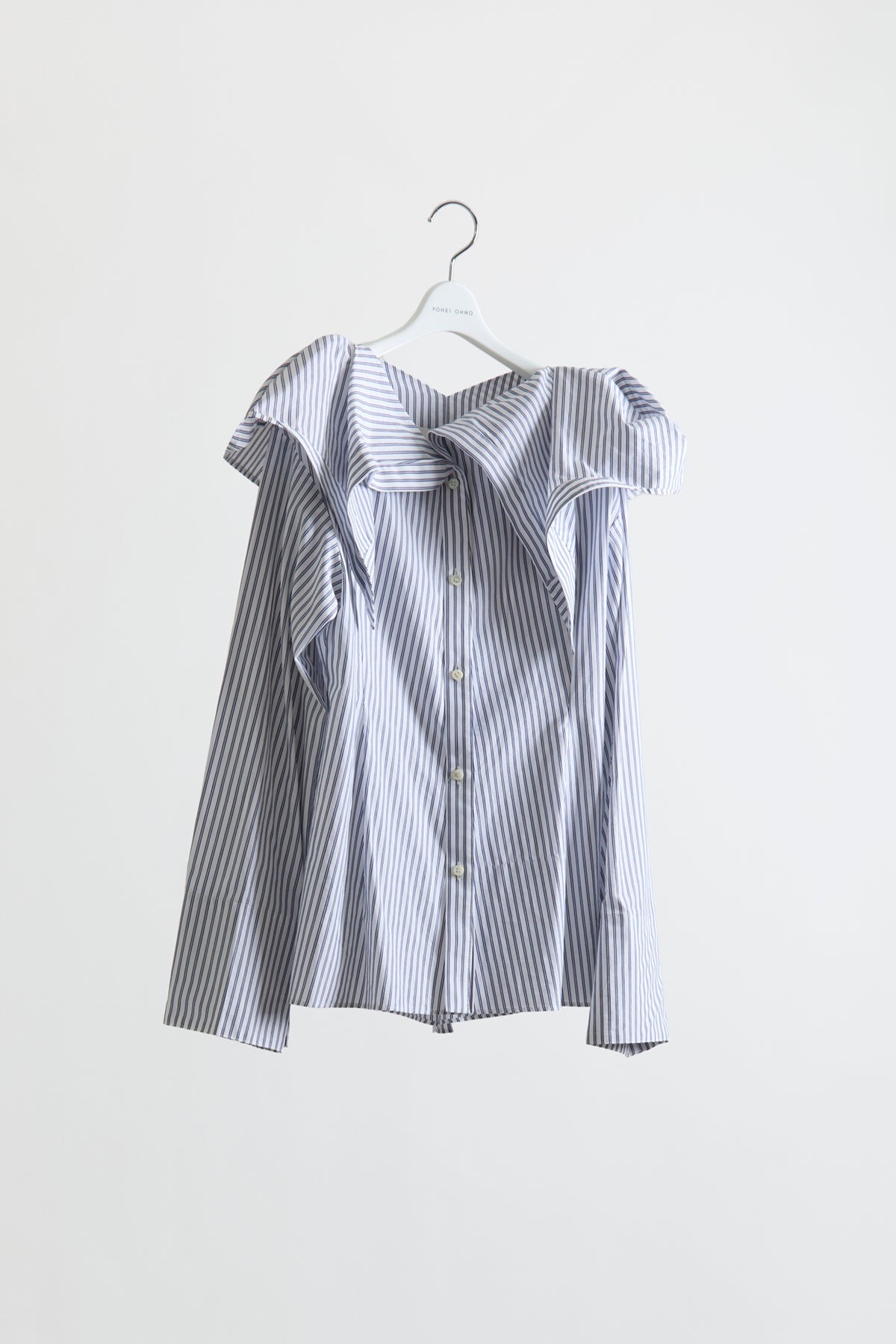 Unfixed Collar Shirt